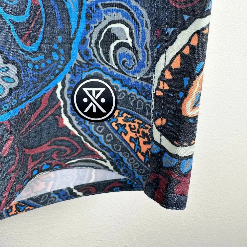 NEW Roark Passage Nomadic 17” Boardshort Blue Paisley 28 Outdoor Beach Swim